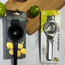 Exprimidor Metalico Grande Fino Negro Metal 22X72Cm