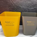 Canecas Moderna Cuadrada Mediana 19X19X235Cm