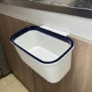 Caneca Peq Con Accesorio Para Puerta 4 Colores 26X175X125Cm