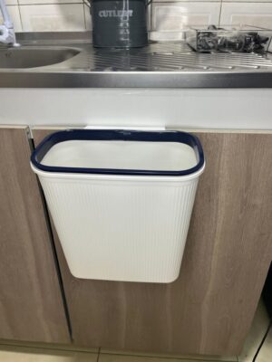 Caneca Grande Rectangular 4 Colores Para Piso O Con Accesorio Para Puerta  26X27X17Cm