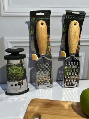 Rayador Con Mango Pequeño Metal/Plastico 152X8Cm