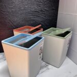 Caneca Tapa Giratoria Cuadrada Mediana 22X22X31Cm