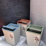 Caneca Tapa Giratoria Cuadrada Mediana 22X22X31Cm