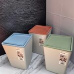 Caneca Tapa Giratoria Cuadrada Mediana 22X22X31Cm