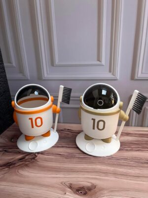 Caneca Mediana Astronauta Con Cepillo Y Base