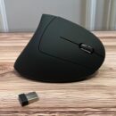 Mouse Ergonómico inalámbrico de batería AA