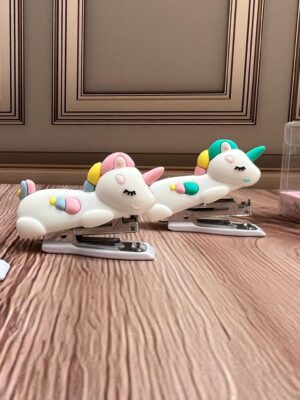 Grapadora unicornio pequeña