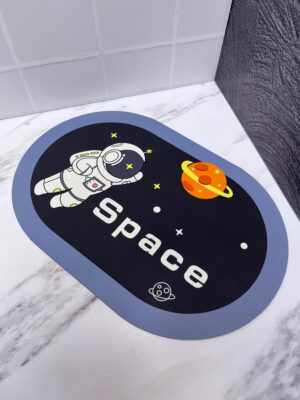 Tapete antideslizante neopreno ovalado diferentes estampados.